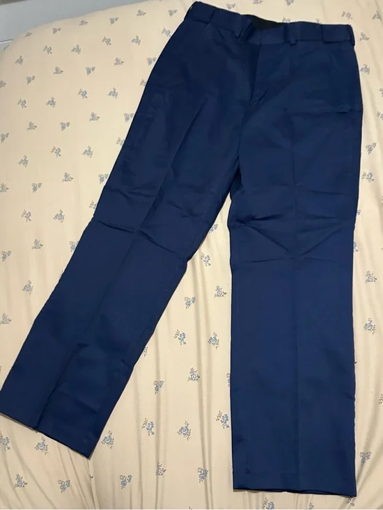 Men's Navy Work Pants Size 32 | 6 Pockets
Durable | New - Picture 5 of 12